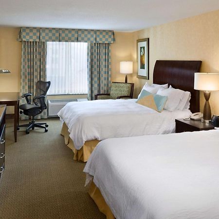 Hilton Garden Inn Mankato Downtown Exterior photo