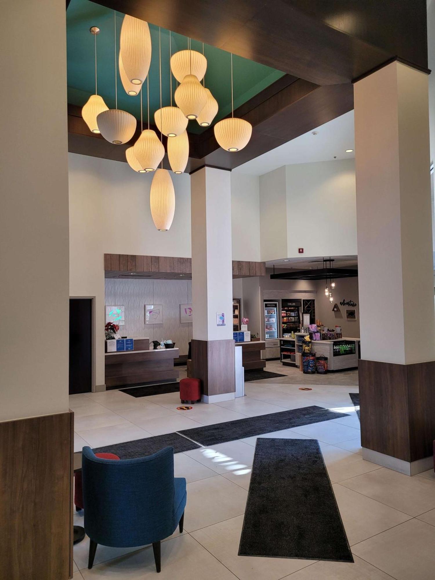 Hilton Garden Inn Mankato Downtown Exterior photo